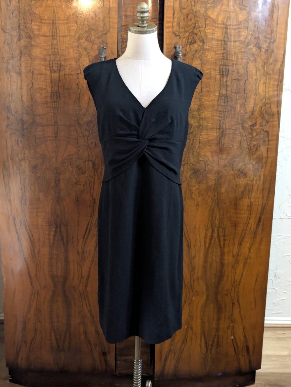 NWT Tory Burch Patrice Black Wool Crepe Twist Front Sheath Cocktail Dress Size 1